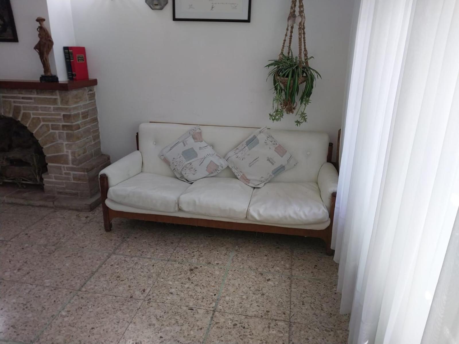 Mi Casa *